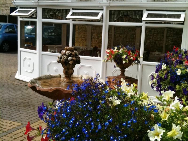 Broadlands (Adults Only) Hotel Bourton-on-the-Water Kültér fotó