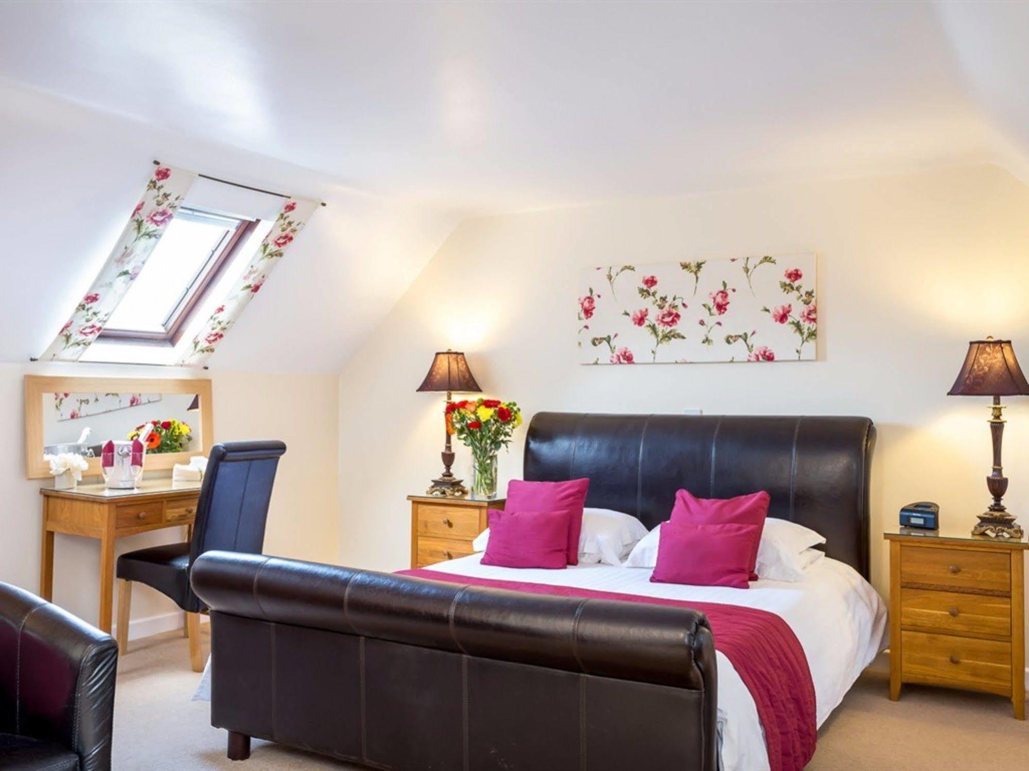 Broadlands (Adults Only) Hotel Bourton-on-the-Water Kültér fotó